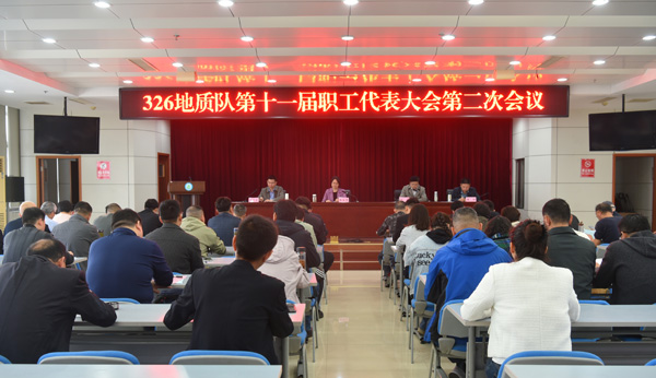 ÐÄ»³µØÖʵ£µ± ÓÂÒãÆ´²«·Ü½ø